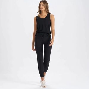 Vuori Black Daily Jogger